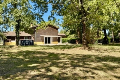 Maison &agrave; vendre &agrave; Captieux  - 4 pi&egrave;ces 167 m&sup2; 