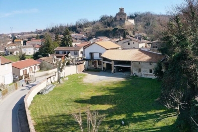Bien &agrave; vendre &agrave; Chantemerle les Bles  - 3 pi&egrave;ces 260 m&sup2; 