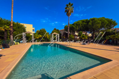 Appartement &agrave; vendre &agrave; Antibes  - 4 pi&egrave;ces 102 m&sup2; 