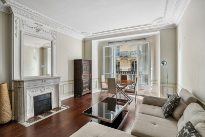 Apartment for sale in PARIS 7EME Bois de Boulogne - 5 rooms - 118 m&sup2; 