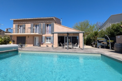 Maison &agrave; vendre &agrave; MORIÈRES-LES-AVIGNON Grillon - 9 pi&egrave;ces - 202 m&sup2; 