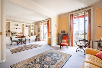 Appartement &agrave; vendre &agrave; NEUILLY SUR SEINE  - 5 pi&egrave;ces - 151 m&sup2; 