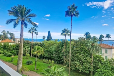 Appartement &agrave; vendre &agrave; CANNES  - 3 pi&egrave;ces - 79 m&sup2; 