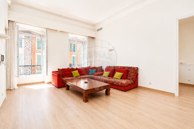 Appartement &agrave; vendre &agrave; Nice  - 5 pi&egrave;ces 149 m&sup2; 