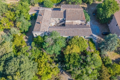 Maison &agrave; vendre &agrave; CASTELNAU-LE-LEZ  - 27 pi&egrave;ces - 650 m&sup2; 