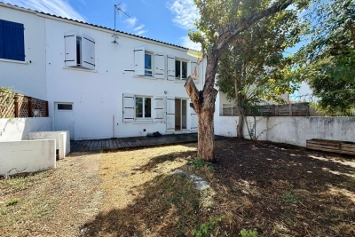 Maison &agrave; vendre villa avec jardin notre dame 1 
