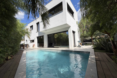 Maison &agrave; vendre &agrave; La Garde  - 5 pi&egrave;ces 180 m&sup2; 