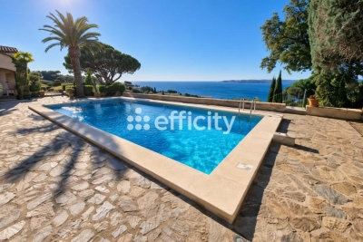 Maison &agrave; vendre &agrave; Ste-Maxime  - 6 pi&egrave;ces 186 m&sup2; 