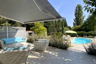 Maison &agrave; vendre &agrave; Uzès  - 4 pi&egrave;ces 122 m&sup2; 