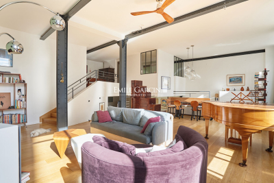 Appartement &agrave; vendre &agrave; Paris 18Eme  - 5 pi&egrave;ces 158 m&sup2; 