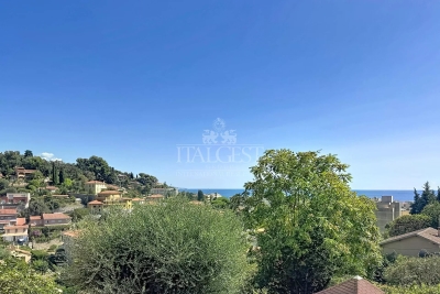 Appartement &agrave; vendre &agrave; ROQUEBRUNE-CAP-MARTIN Colomars - 2 pi&egrave;ces - 80 m&sup2; 