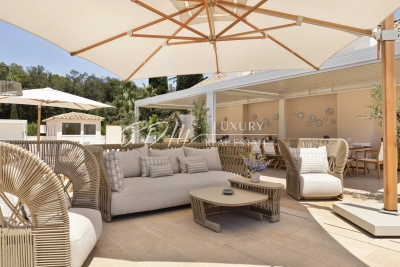 Villa in Cannes for rental from 210 000 € / week, Photo 15