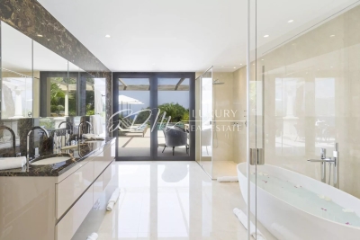 Villa in Saint-Jean-Cap-Ferrat for rental from 43 260 € / week, Photo 8