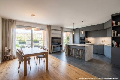 Apartment for sale in NICE La Californie - 4 rooms - 113 m&sup2; 
