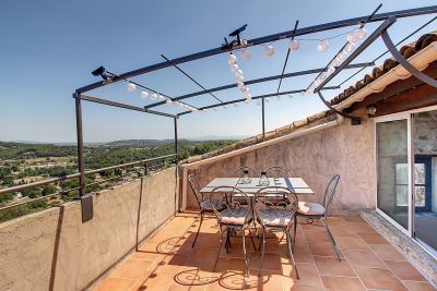 Appartement &agrave; vendre coeur de village 