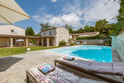 Maison &agrave; vendre &agrave; St Porchaire  - 10 pi&egrave;ces 430 m&sup2; 