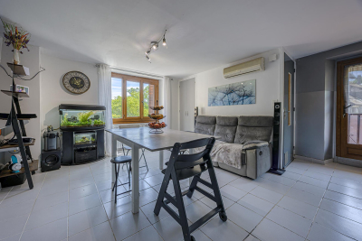 Maison &agrave; vendre les le quels 