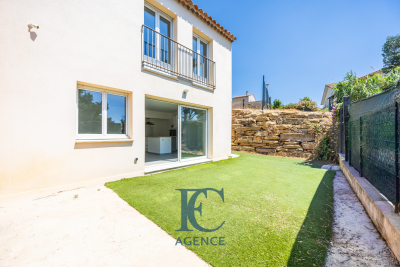 Maison &agrave; vendre &agrave; St-Cyr-sur-Mer  - 4 pi&egrave;ces 78 m&sup2; 