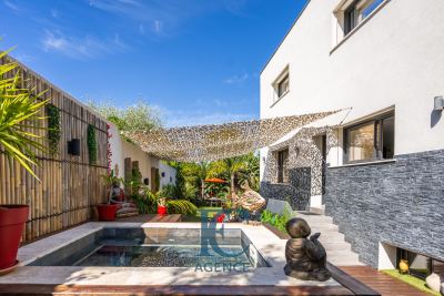 Appartement &agrave; vendre &agrave; Sanary-sur-Mer  - 4 pi&egrave;ces 139 m&sup2; 