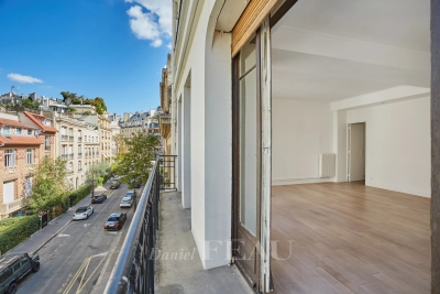 Appartement &agrave; vendre &agrave; Paris 16Eme  - 4 pi&egrave;ces 104 m&sup2; 