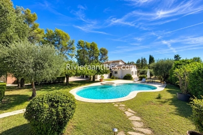 Maison &agrave; vendre &agrave; Mouans-Sartoux  - 5 pi&egrave;ces 133 m&sup2; 