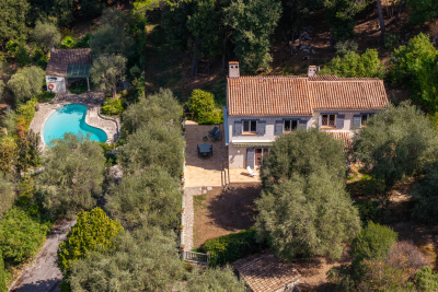 Maison &agrave; vendre &agrave; La Colle-sur-Loup  - 5 pi&egrave;ces 170 m&sup2; 