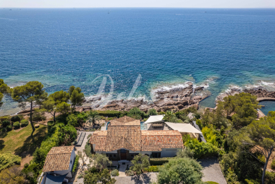 Maison &agrave; vendre &agrave; St-Raphaël  - 8 pi&egrave;ces 240 m&sup2; 