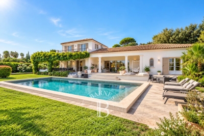 Maison &agrave; vendre &agrave; Grimaud  - 6 pi&egrave;ces 280 m&sup2; 