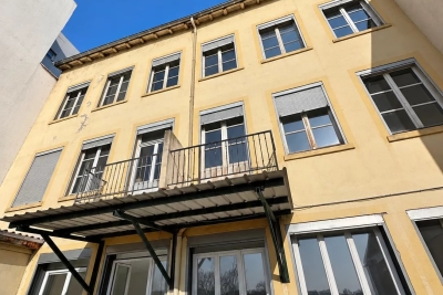 Bien &agrave; vendre &agrave; CALUIRE-ET-CUIRE  - 20 pi&egrave;ces - 480 m&sup2; 