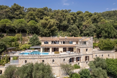 Maison &agrave; vendre &agrave; GRASSE Laghet-Peripherie - 20 pi&egrave;ces - 907 m&sup2; 