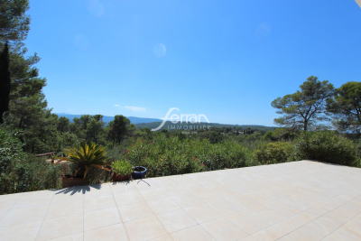 Maison &agrave; vendre &agrave; LORGUES  - 7 pi&egrave;ces - 179 m&sup2; 