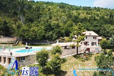 Maison &agrave; vendre &agrave; Menton  - 15 pi&egrave;ces 745 m&sup2; 