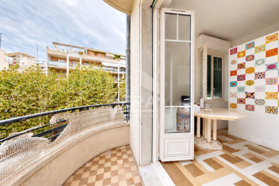 Apartment for sale in NICE La Californie - 2 rooms - 44 m&sup2; 