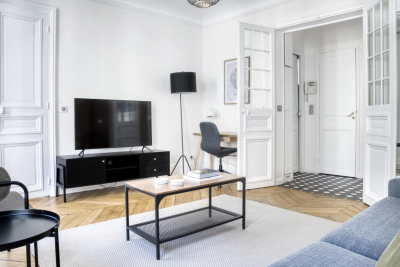 Appartement &agrave; louer &agrave; PARIS 8EME  - 3 pi&egrave;ces - 70 m&sup2; 
