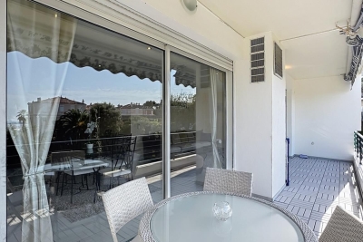 Appartement &agrave; vendre &agrave; CANNES  - 4 pi&egrave;ces - 93 m&sup2; 