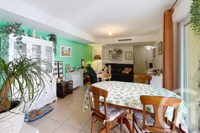 Appartement &agrave; vendre &agrave; CANNES-LA-BOCCA  - 3 pi&egrave;ces - 67 m&sup2; 