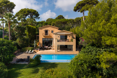 Maison &agrave; vendre &agrave; Antibes  - 8 pi&egrave;ces 284 m&sup2; 