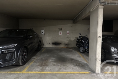 Parking/Garage &agrave; louer &agrave; PARIS 16EME    