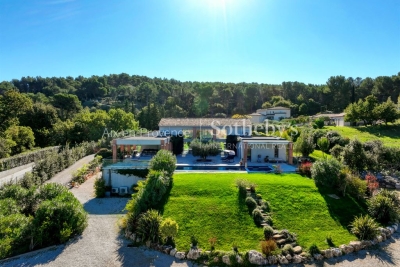 Maison &agrave; vendre &agrave; Bouc-Bel-Air  - 8 pi&egrave;ces 460 m&sup2; 