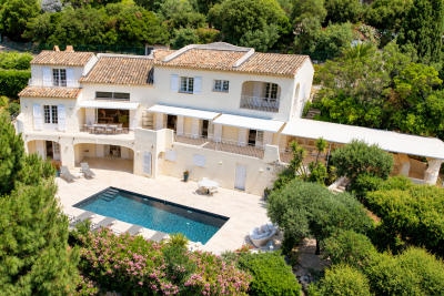 Maison &agrave; vendre &agrave; Les Issambres  - 8 pi&egrave;ces 305 m&sup2; 