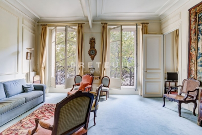 Appartement &agrave; vendre &agrave; Paris 16Eme  - 3 pi&egrave;ces 76 m&sup2; 