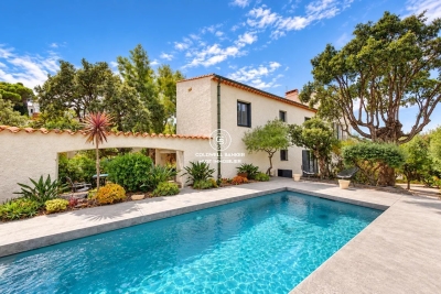 Maison &agrave; vendre &agrave; BANYULS SUR MER  - 8 pi&egrave;ces - 546 m&sup2; 