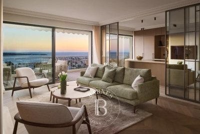 Apartment for sale in CANNES Quartiers Est Les Salettes-Les Campons - 3 rooms - 103 m&sup2; 