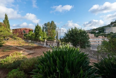 Apartment for sale in VILLEFRANCHE-SUR-MER Quartiers Est Les Salettes-Les Campons - 3 rooms - 75 m&sup2; 