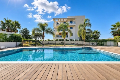 Apartment for sale in ANTIBES Quartiers Est Les Salettes-Les Campons - 3 rooms - 85 m&sup2; 