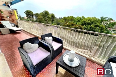 Appartement &agrave; vendre &agrave; Antibes  - 3 pi&egrave;ces 64 m&sup2; 