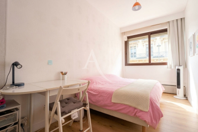 Appartement &agrave; vendre &agrave; Paris 8Eme  - 2 pi&egrave;ces 32 m&sup2; 