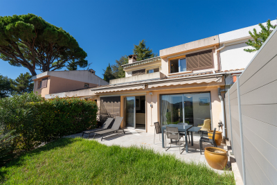 Maison &agrave; vendre &agrave; MANDELIEU-LA-NAPOULE Mimosas - 5 pi&egrave;ces - 140 m&sup2; 