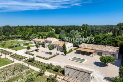 Maison &agrave; vendre &agrave; ST-RÉMY-DE-PROVENCE Beausoleil - 10 pi&egrave;ces - 460 m&sup2; 