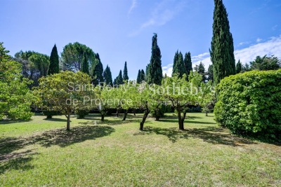 Maison &agrave; vendre &agrave; ST-RÉMY-DE-PROVENCE Beausoleil - 7 pi&egrave;ces - 240 m&sup2; 